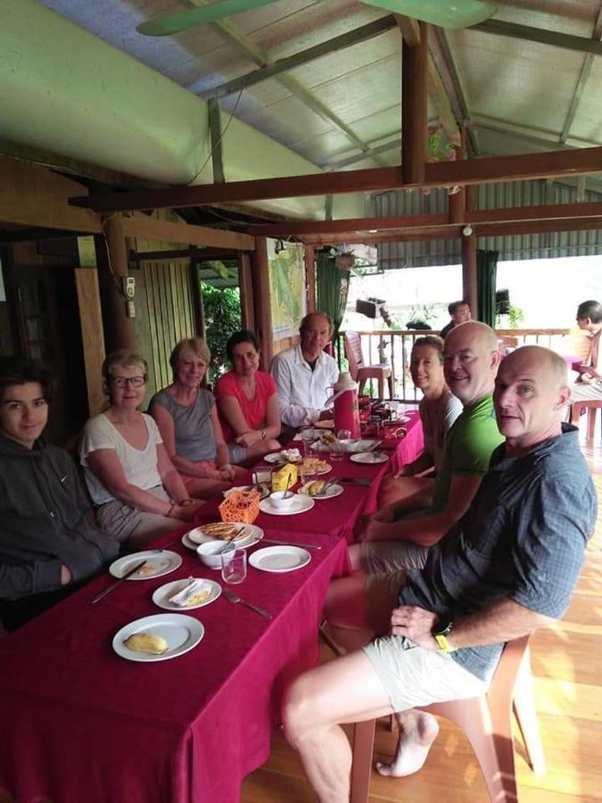 Tran Xuan Homestay Ba Be Village Eksteriør billede
