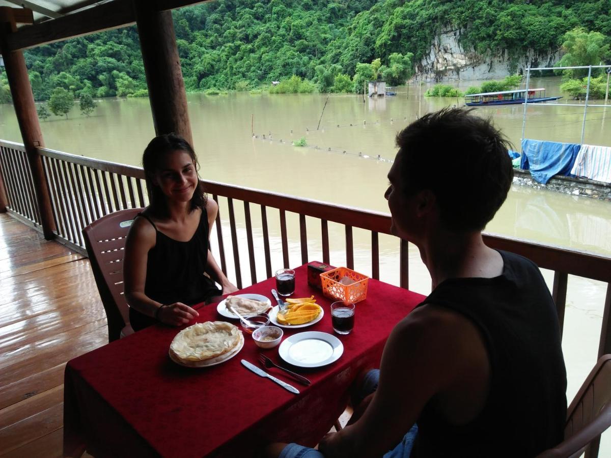 Tran Xuan Homestay Ba Be Village Eksteriør billede
